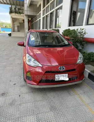 Toyota Aqua hybrid 2014