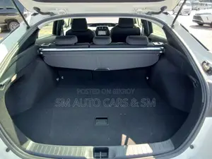 Toyota Prius S Pearl 4 Point 2020