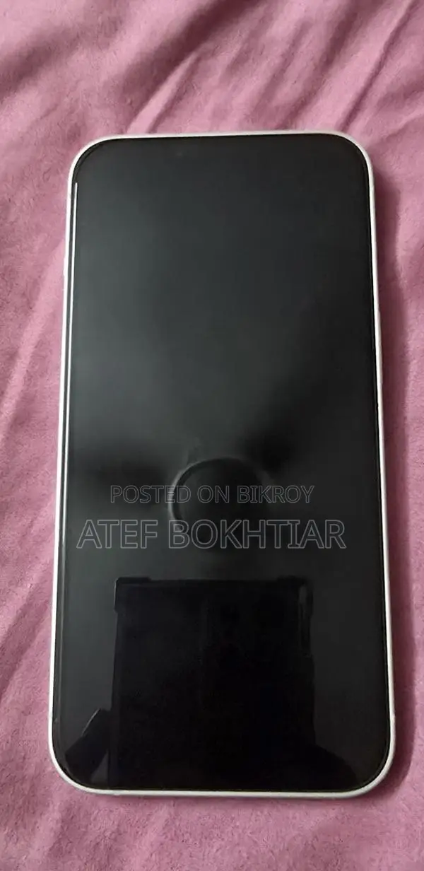 Apple iPhone 14 (Used)