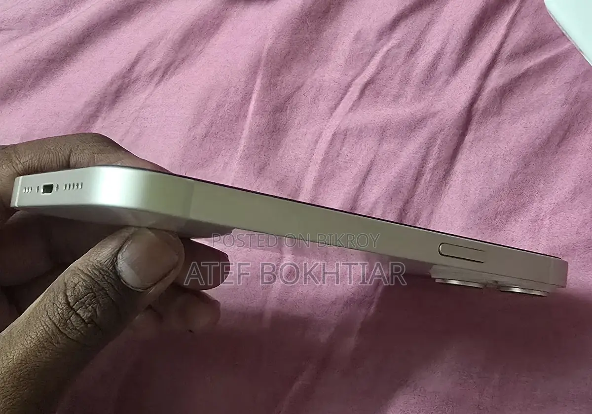 Apple iPhone 14 (Used)