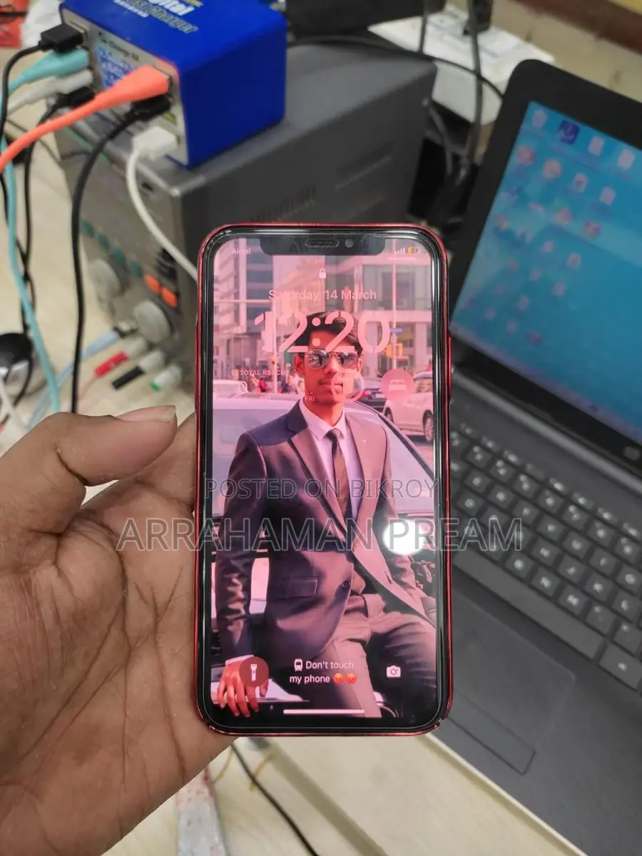 Apple iPhone X (Used)