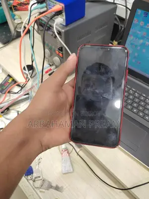 Apple iPhone X (Used)