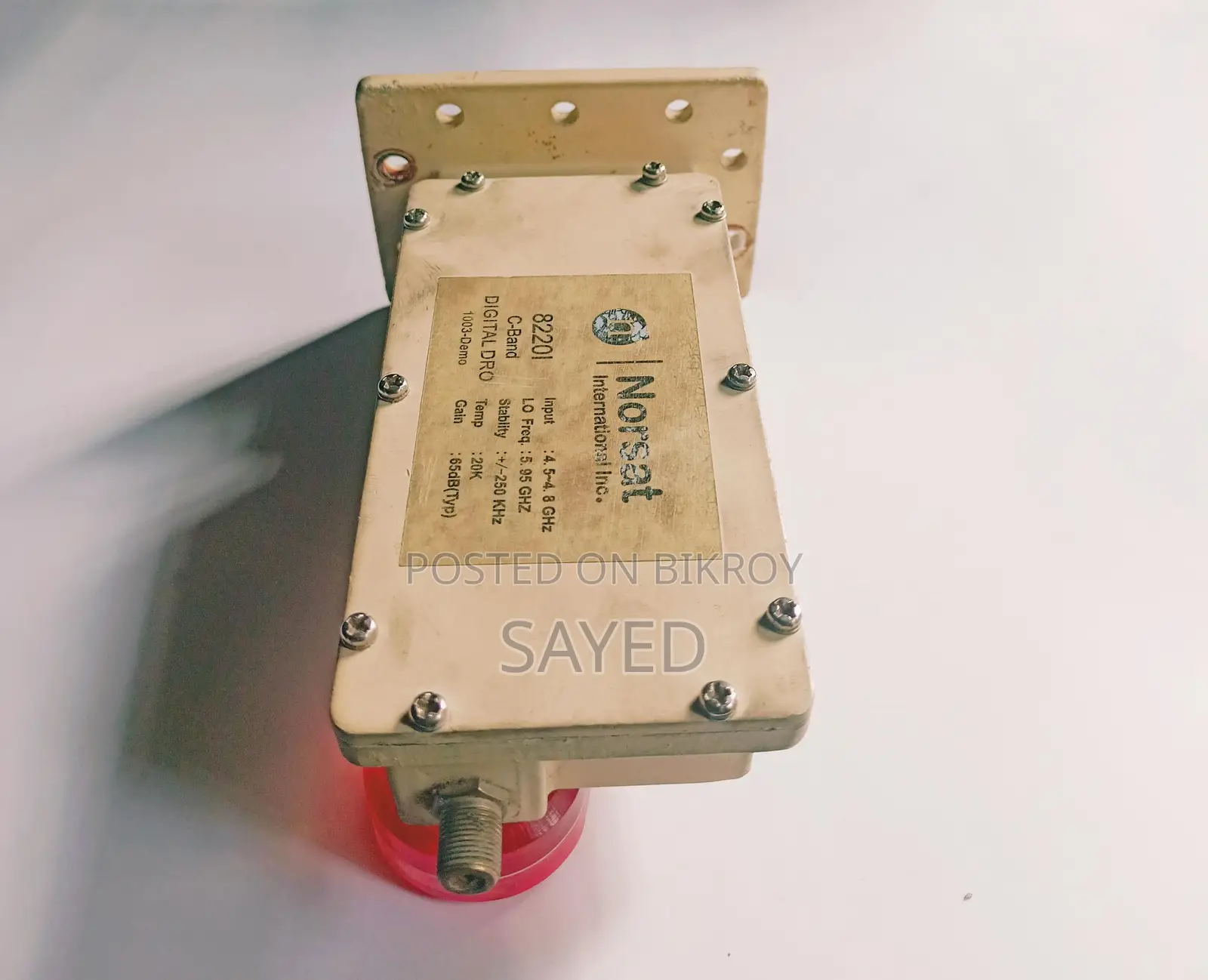 8220i Norsat C-band Lnb