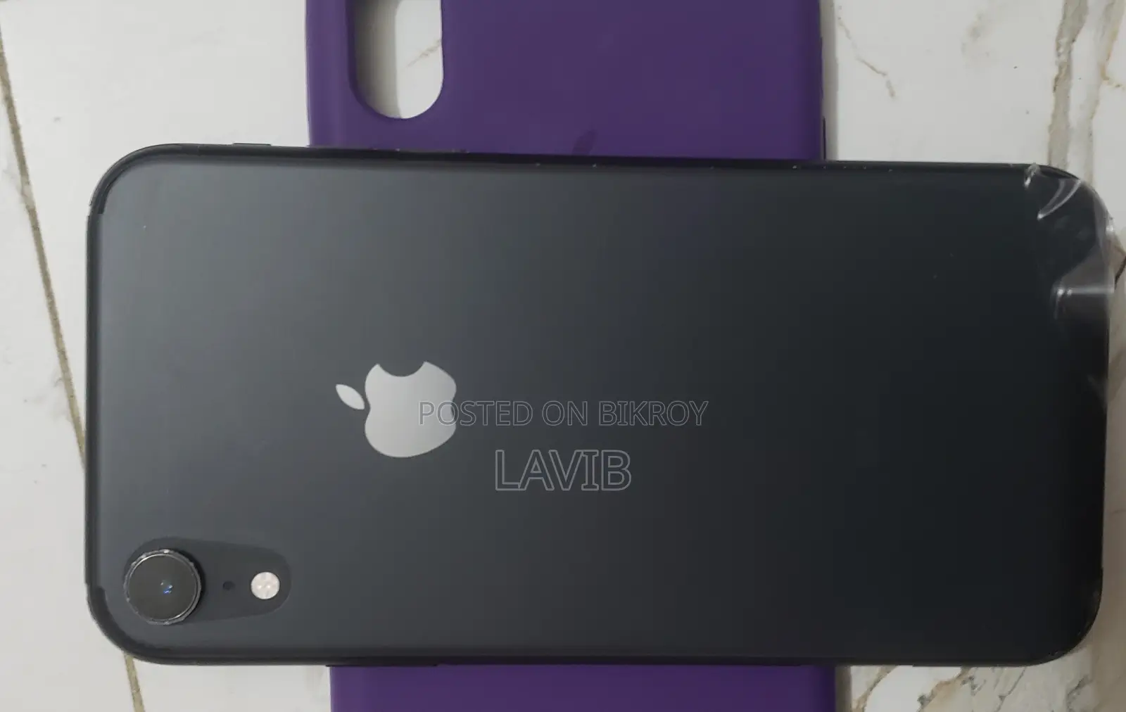 Apple iPhone XR (Used)