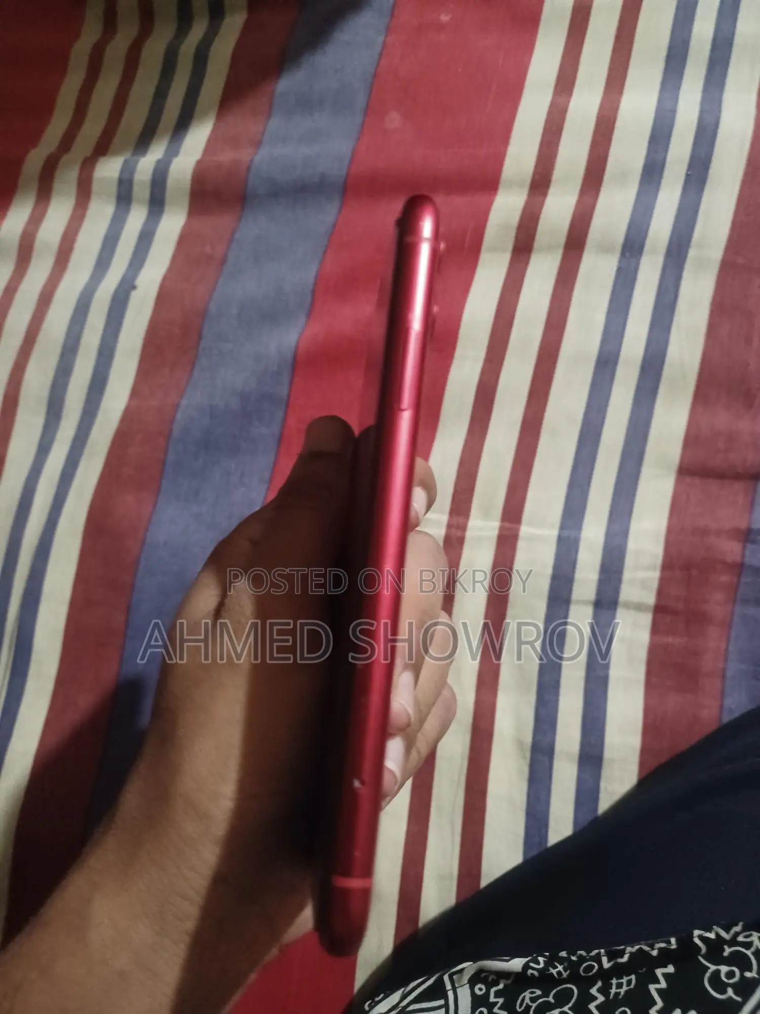 Apple iPhone 11 . (Used)