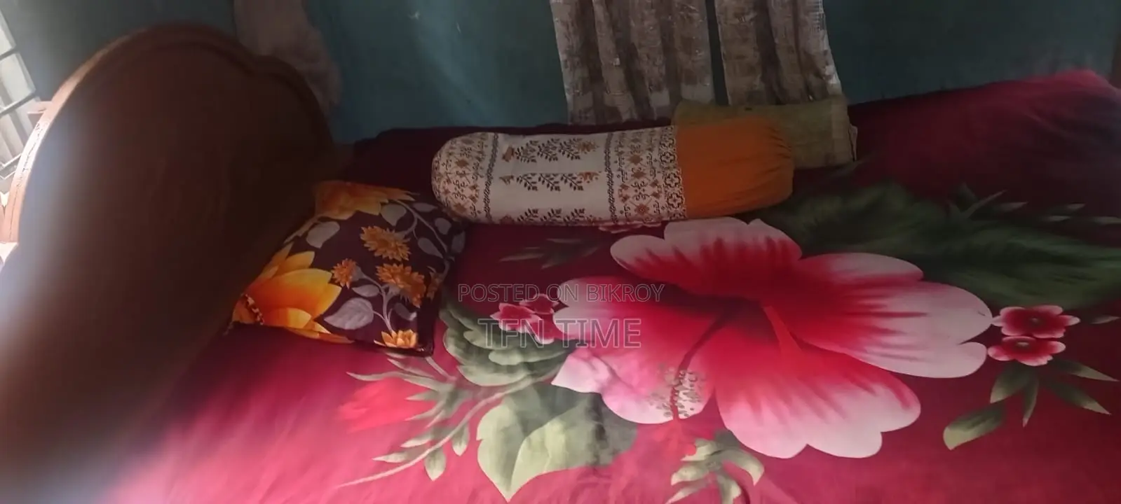 জাজিমসহ ডাবল বেডের খাট