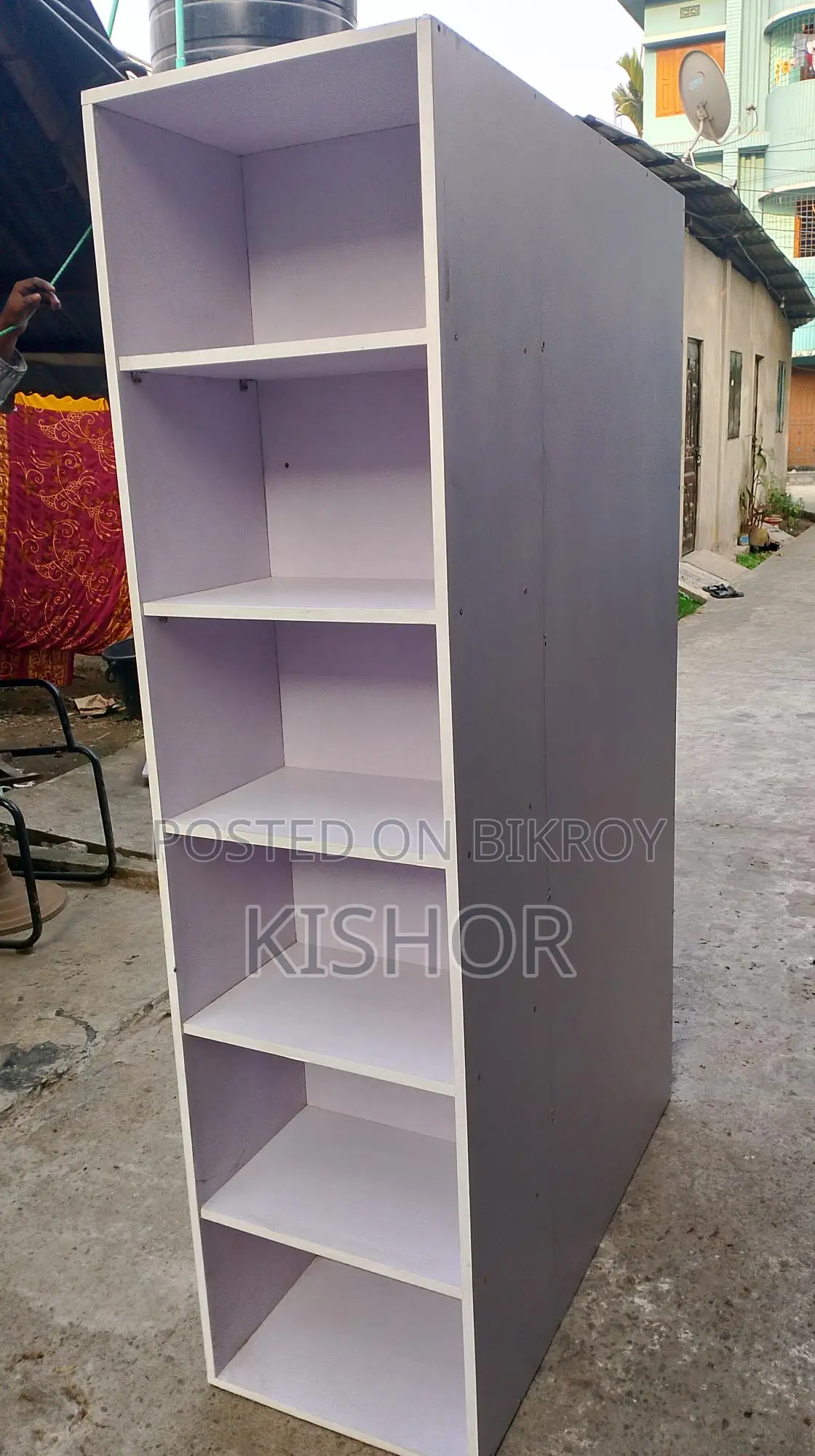 Almirah Shelf