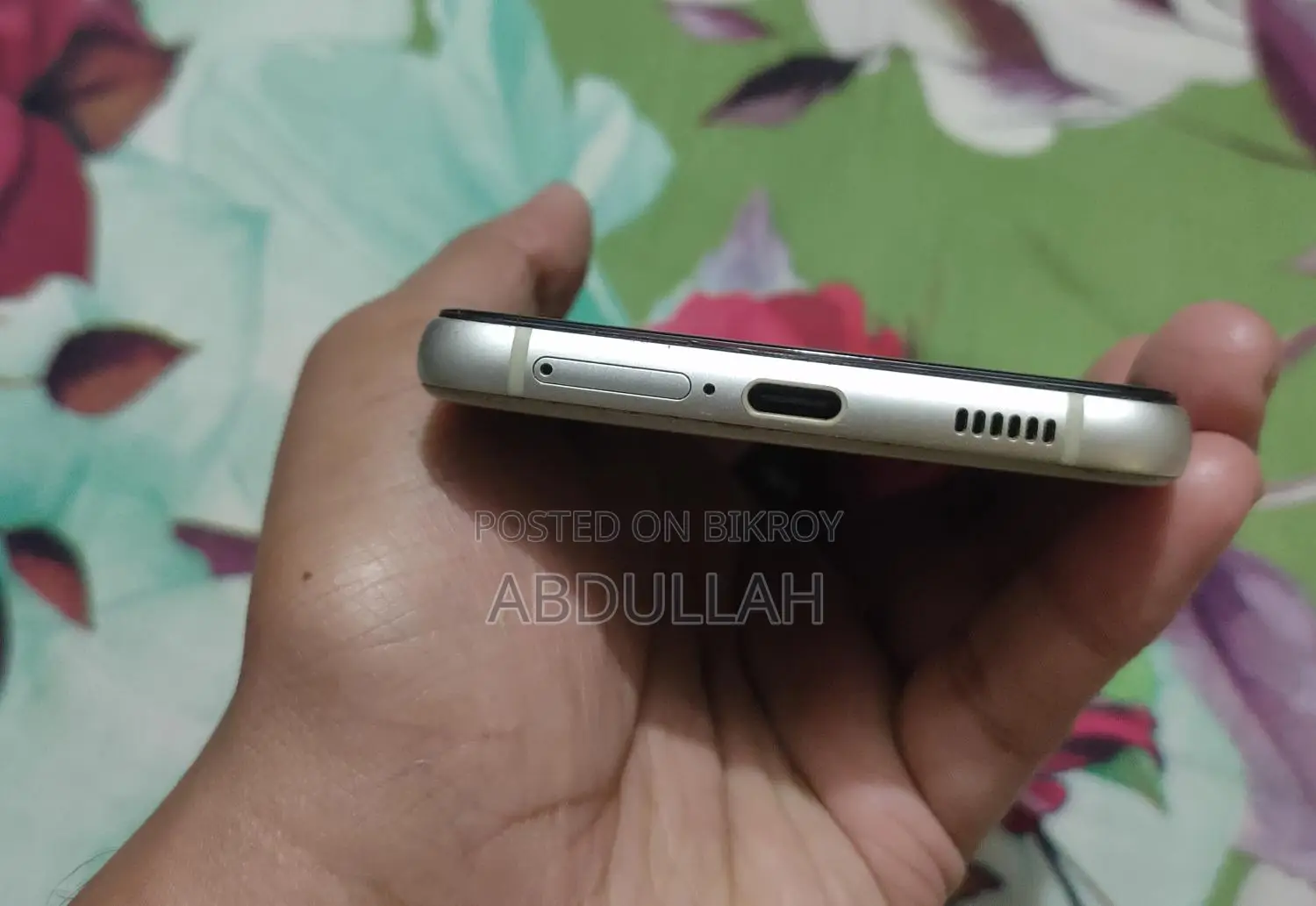Samsung Galaxy S21 FE 5G . (Used)