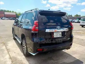 Toyota Prado TXL Black 4.5 Point 2021