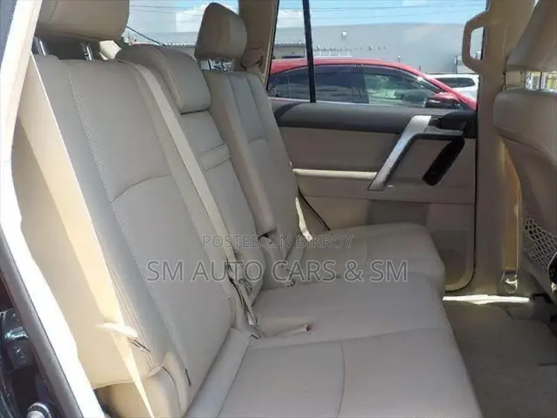 Toyota Prado TXL Black 4.5 Point 2021