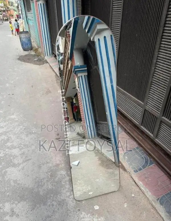 Kazi Wall Mirro Glass