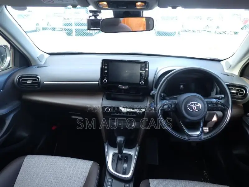 Toyota Yaris Cross Z Pearl 2 Tone 2021