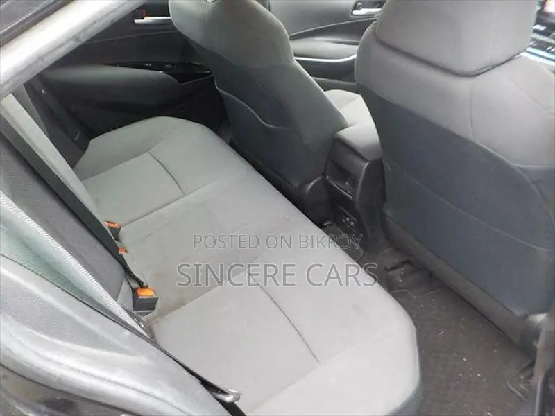 Toyota Corolla S HYB 3.5POINT 2021
