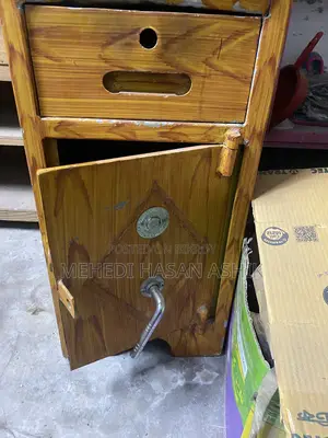 STILL LOCKER