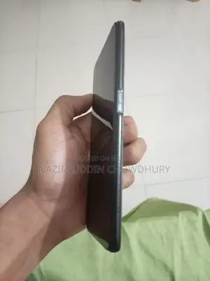 Realme 9i 6/128 (Used)