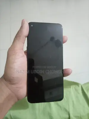 Realme 9i 6/128 (Used)