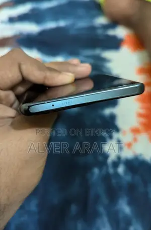 Vivo V27 8/128 (ব্যবহৃত)