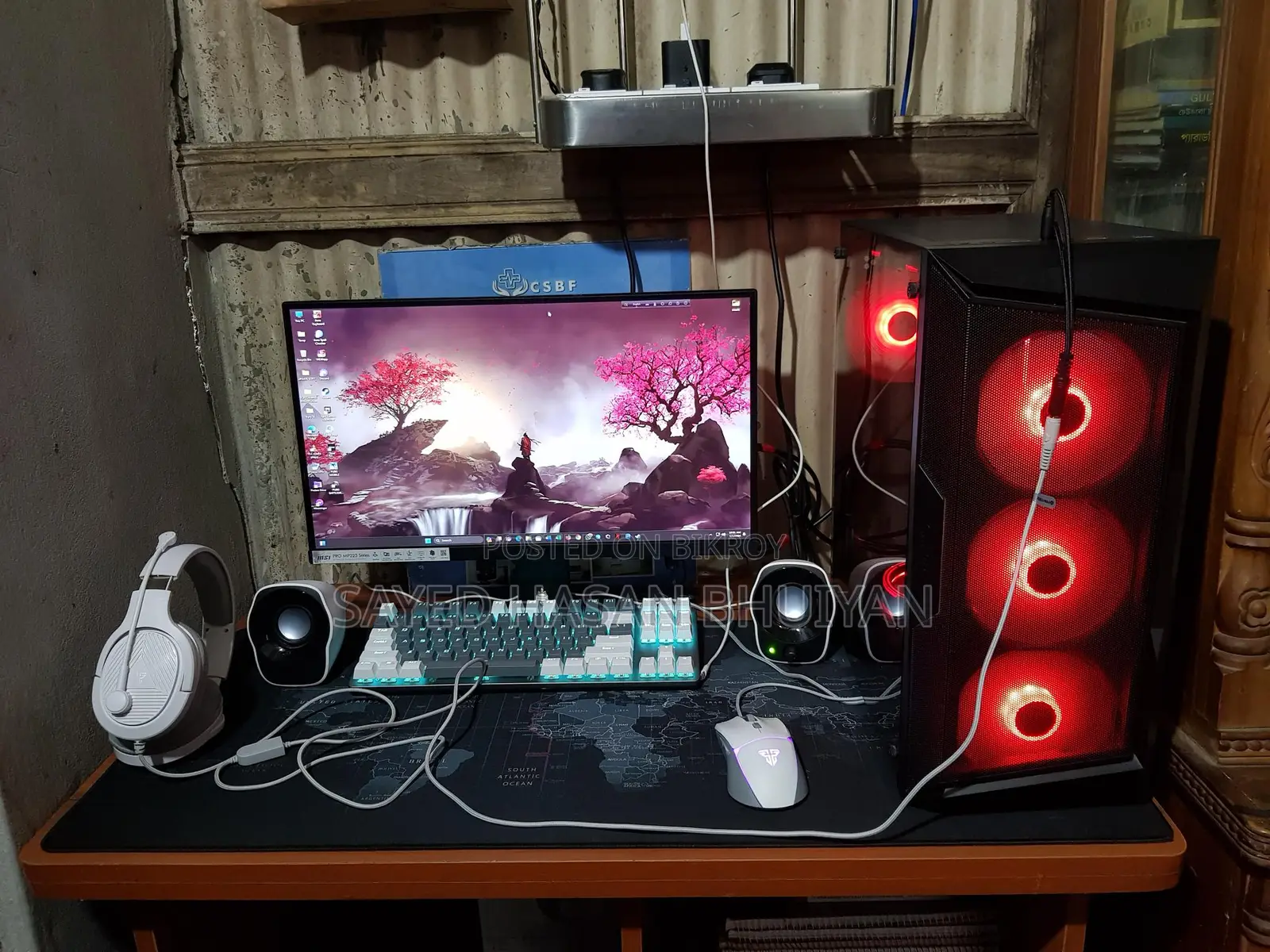 Desktop for sale