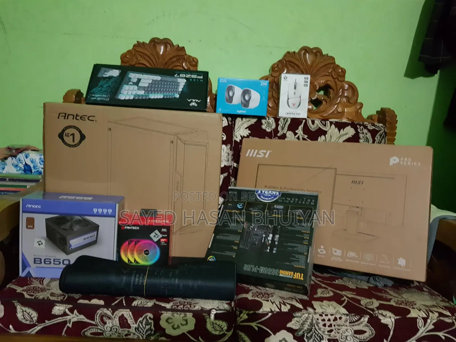 Desktop for sale