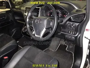 Toyota Voxy ZS Kiramiki 2021