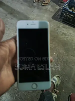Apple iPhone 6 . (Used)