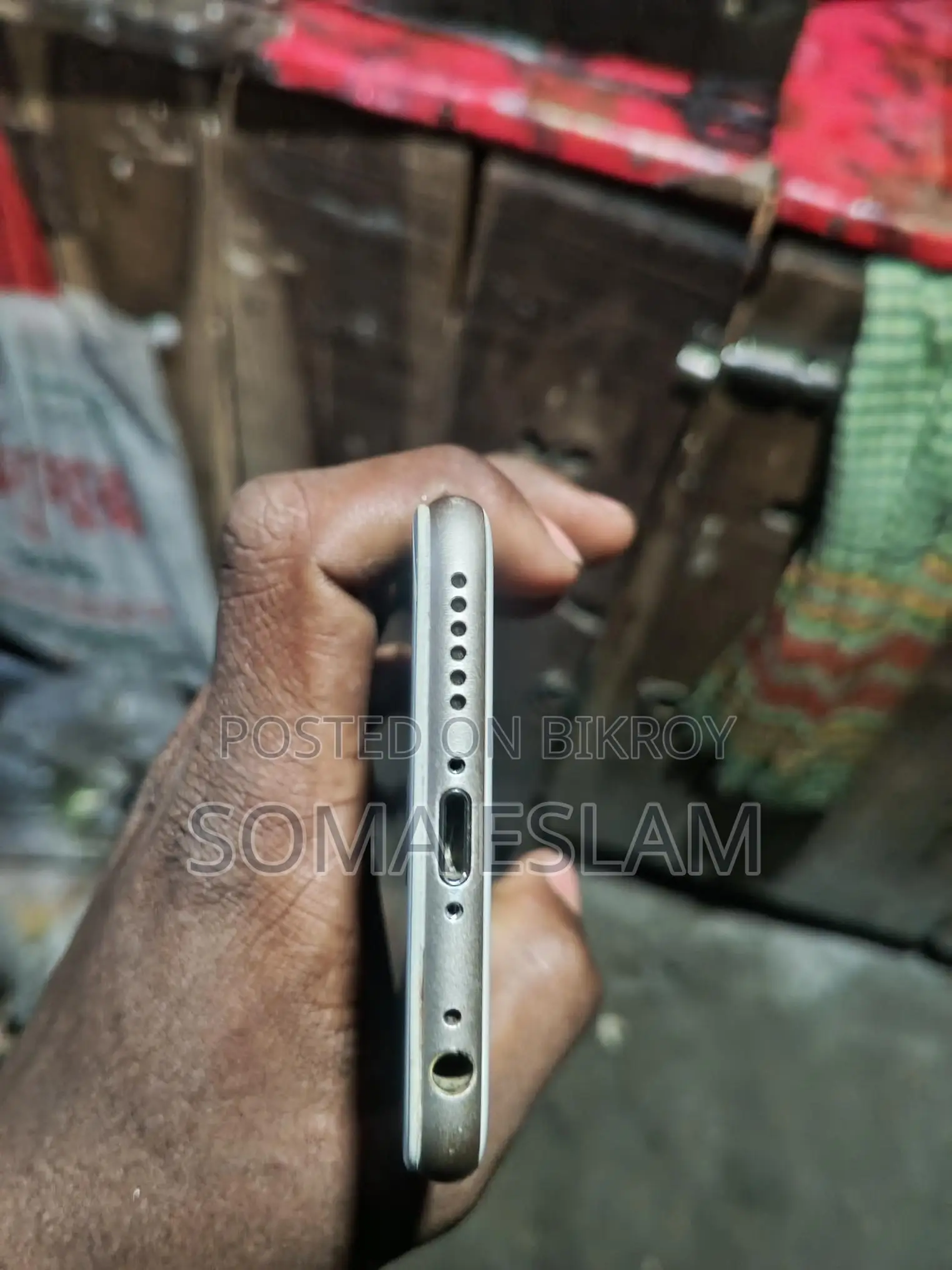 Apple iPhone 6 . (Used)