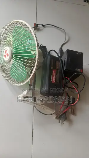 ডিসি ফ্যান এডাপটার এবং একটা ব্যাটারি বিক্রি করা হবে
