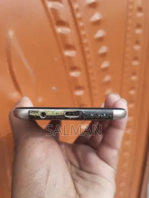 Samsung Galaxy A20 . (Used)