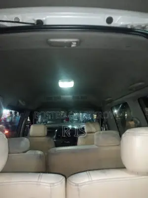 Toyota Noah 2001