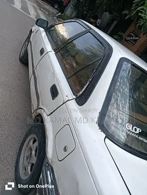 Toyota Corolla 1990