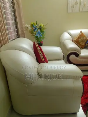 Elegant Artificial Leather Sofa For Sale – Excellent Condition