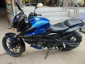 বাজাজ পালসার এনএস ১৬০ ২০২৩ ২০২০