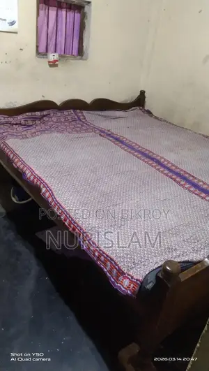 সেগুন কাঠের পুরানো খাট সেল করা হবে