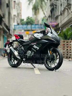 CFMoto 300SR , 2025