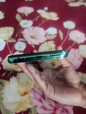 Vivo Y17 . (Used)