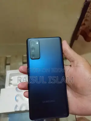 Samsung Galaxy S20 FE (Used)