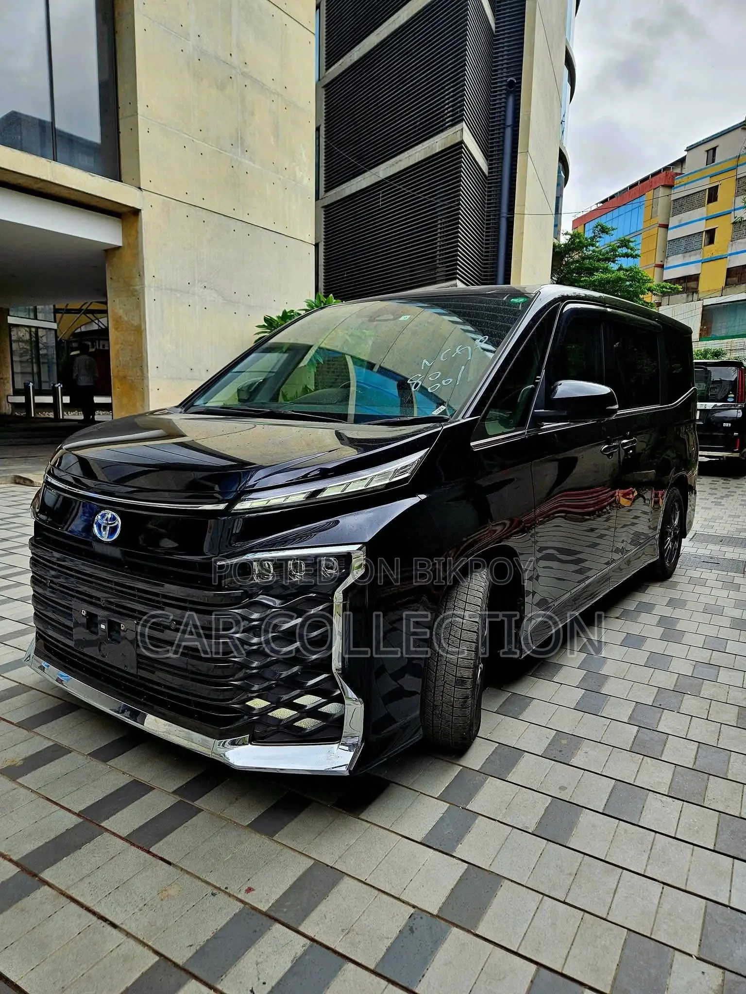 Toyota Voxy S-Z 2022