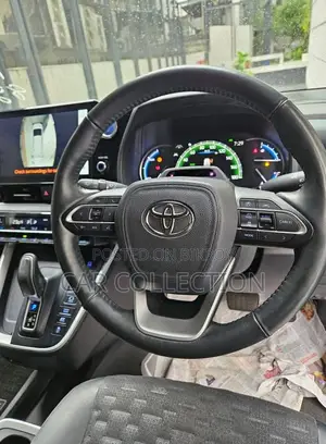 Toyota Voxy S-Z 2022