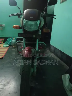 Hero HF Deluxe . 2018