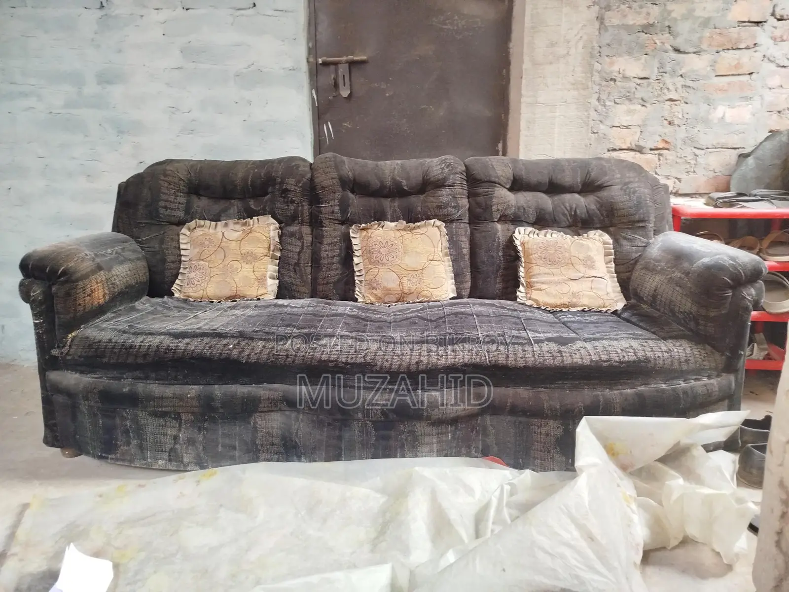 3-Seater Velvet Sofa