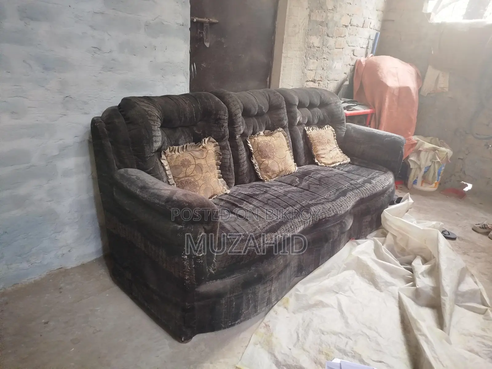 3-Seater Velvet Sofa