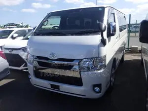 Toyota Hiace DARK PRIME2 GRADE: 5 2021