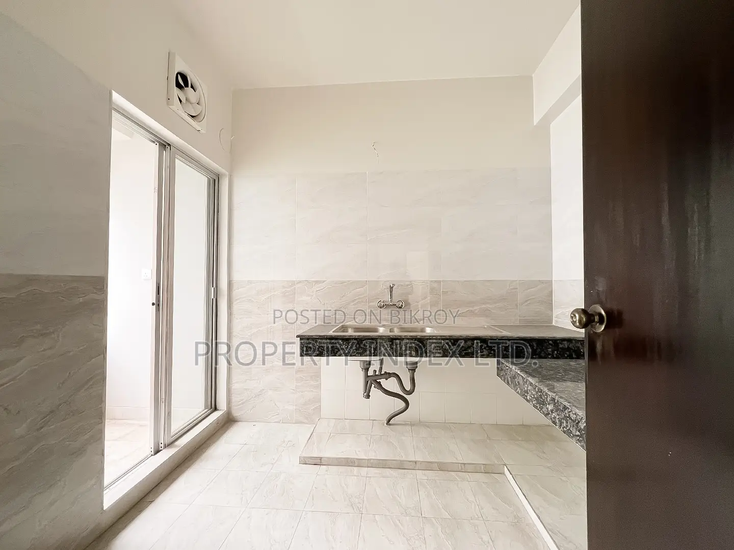 1920 Sqft Apartment for Sale in Bashundhara R/A – C Block