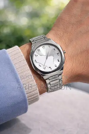 The Perfect Combination of Style and Class – Premium Metal Watch!