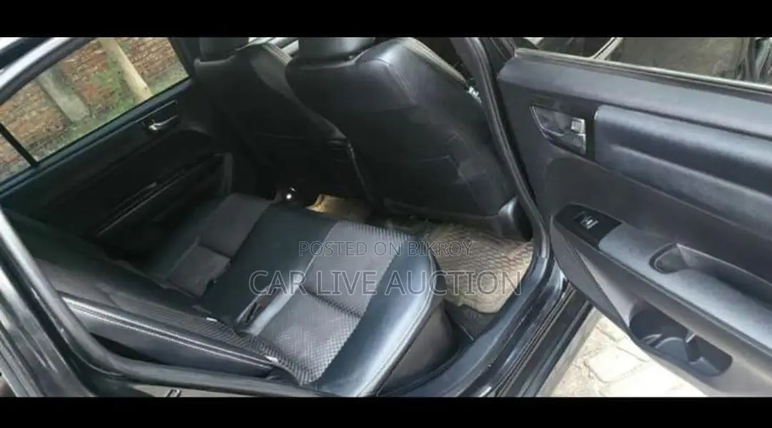 Toyota Fielder HYBRID WXB 2015