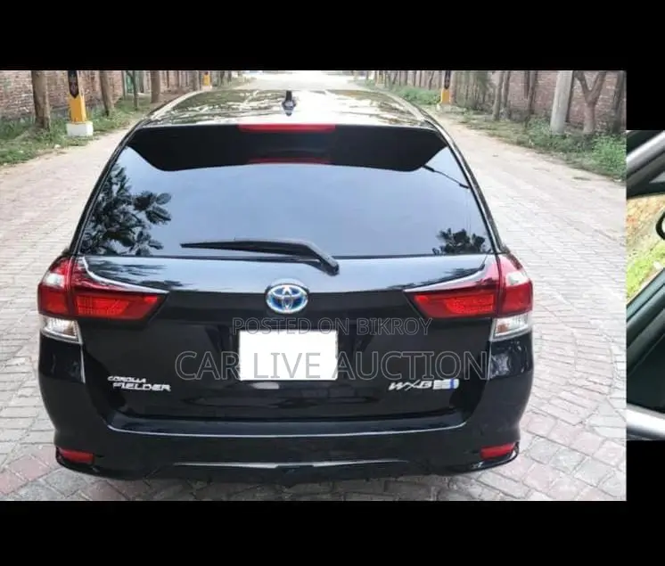 Toyota Fielder HYBRID WXB 2015