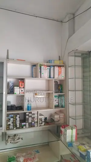 ৬ টা ডিসপ্লে রেক বিক্র করবো