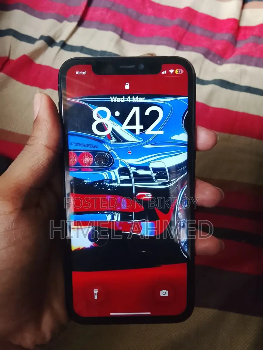 Apple iPhone 11 Pro . (Used)