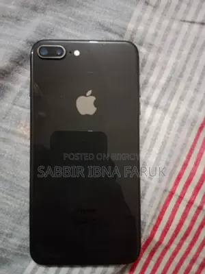 Apple iPhone 8 Plus (Used)