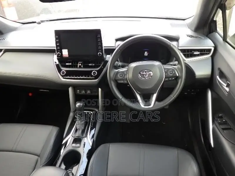 Toyota Corolla Cross Z PKG HARDTOP 2022